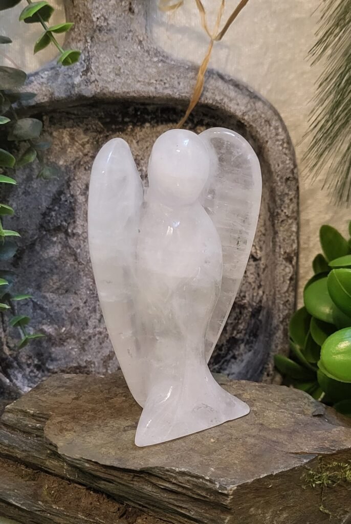 Bergkristal engel 10cm hoog