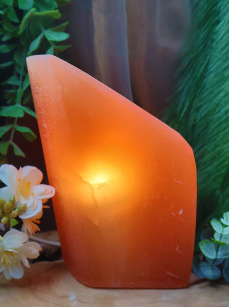 25135a celeniet lamp Stones of nature