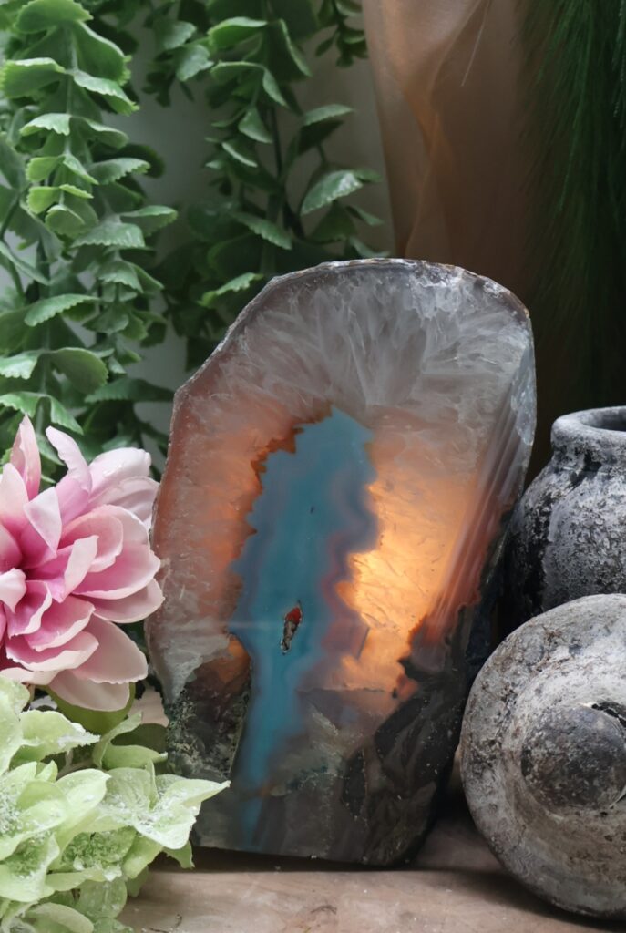 2606a blauwe agaat lamp Stones of nature