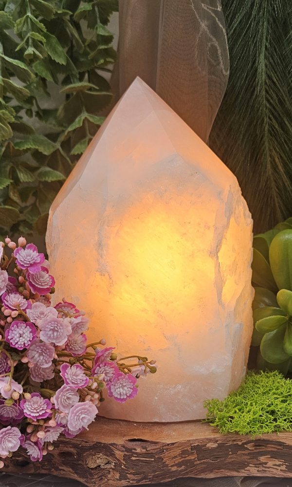Rozenkwarts Lamp met gepolijste punt