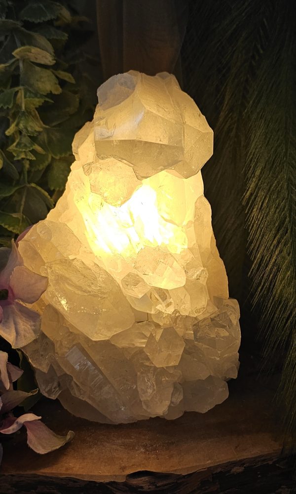 Ruwe Bergkristal lamp