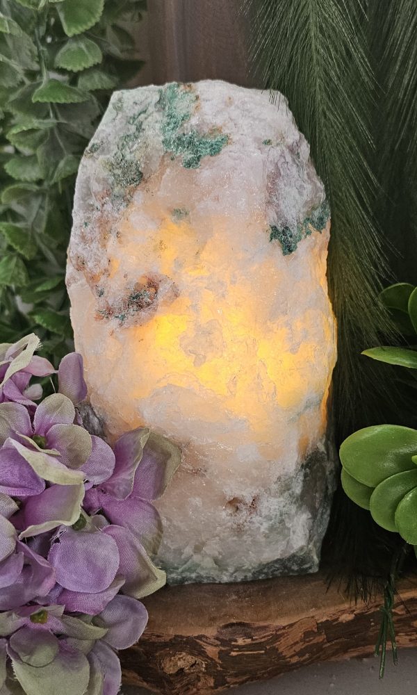 Edelstenen groene kwarts lamp ruw
