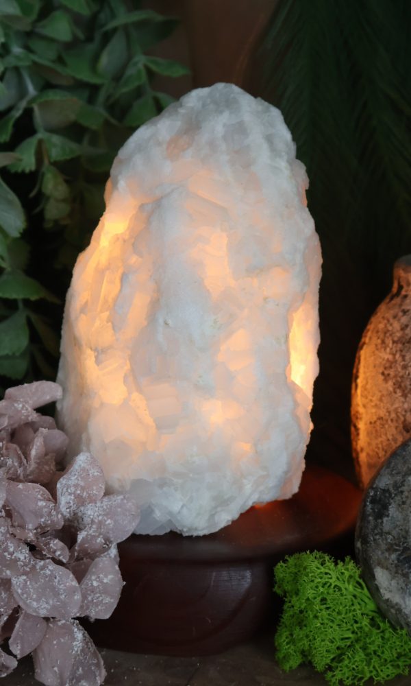 Blauwe Calciet lamp ruw op voet